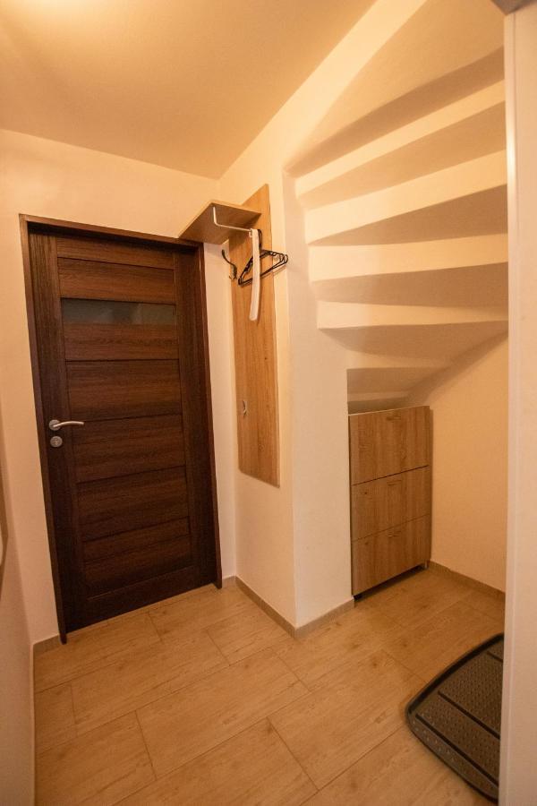 Apartment Blehovi Mala Velen Buitenkant foto