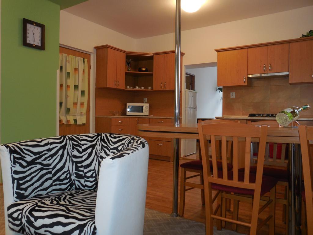 Apartment Blehovi Mala Velen Buitenkant foto